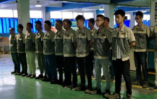 快乐事情，，，，，，，，团结奋进，，，，，，，，心中有梦开拓立异 ——记钣金加工部团建活动