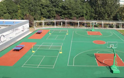 秋阳扮亮漂亮厂区，，，，，，，，万利扮亮纯净心情