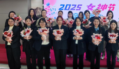 与花相约，，，，，，致敬最美的她——记合肥万利2025三八女神节花艺活动